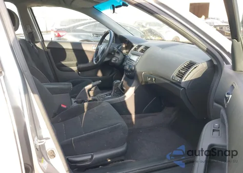 2006 Honda Accord 2.4 Lx from USA, damaged, VIN 3HGCM564X6G710232